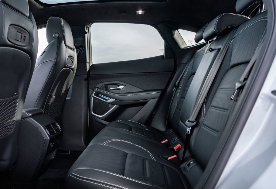 Jaguar E-Pace (2021) SUV Hoàn toàn mới