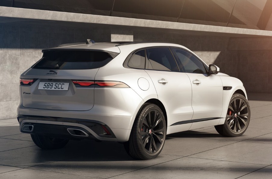 Jaguar F-Pace (2021) SUV mang đến trải nghiệm mới