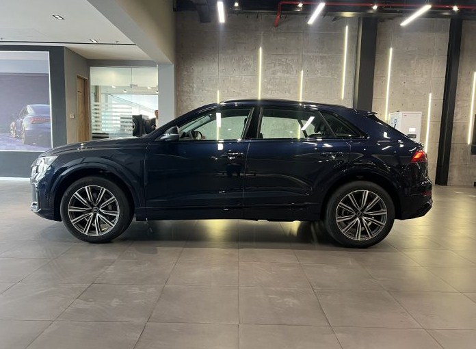 Audi Q8 2025 Giá: Mẫu SUV Hạng Sang Mới Nhất Đáng Chú Ý