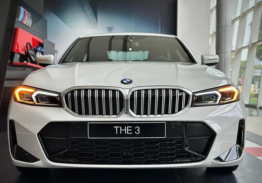 Đánh Giá Chi Tiết BMW 320i M Sport 2025: Đậm Chất Thể Thao, Bứt Phá Mọi Giới Hạn