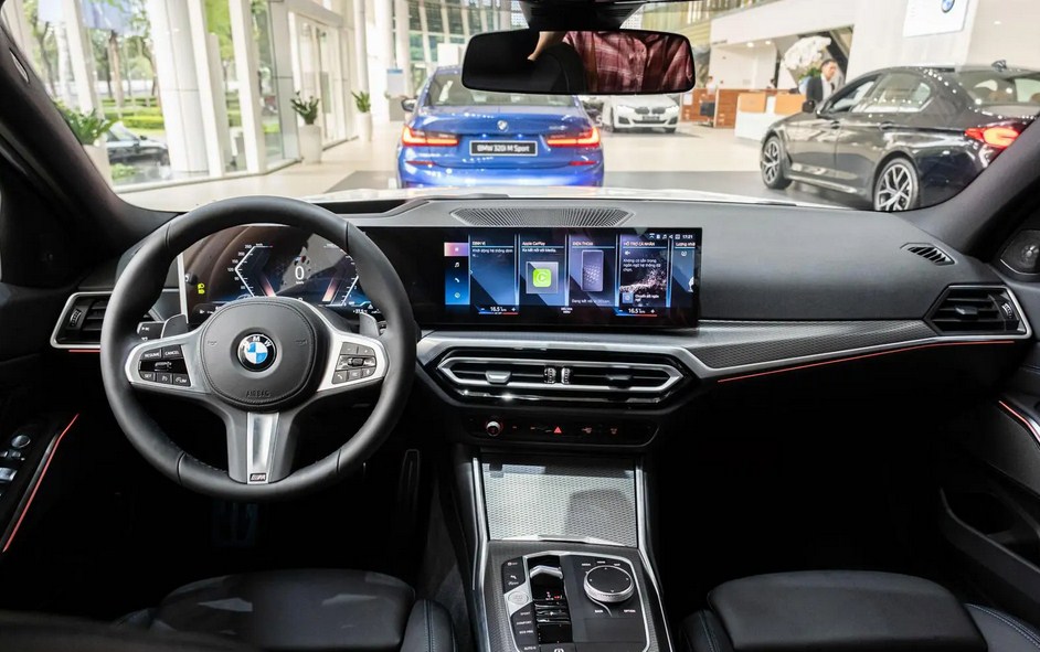 Đánh Giá Chi Tiết BMW 320i M Sport 2025: Đậm Chất Thể Thao, Bứt Phá Mọi Giới Hạn