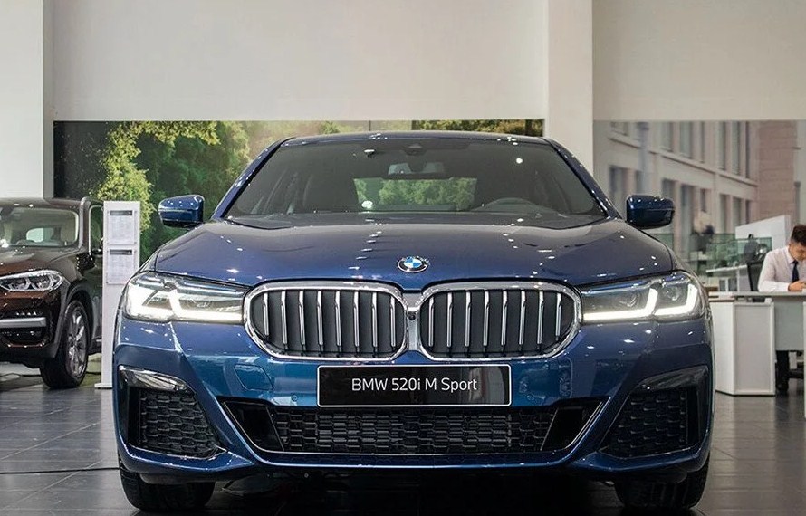 Đánh Giá Chi Tiết BMW 520i M Sport 2025: Sự Kết Hợp Hoàn Hảo Giữa Sang Trọng và Thể Thao