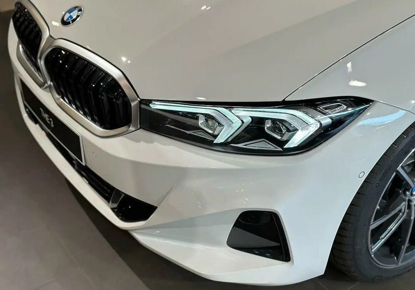 Đánh giá chi tiết BMW 320i Sport Line LCI 2025: Biểu tượng sedan thể thao nâng cấp toàn diện