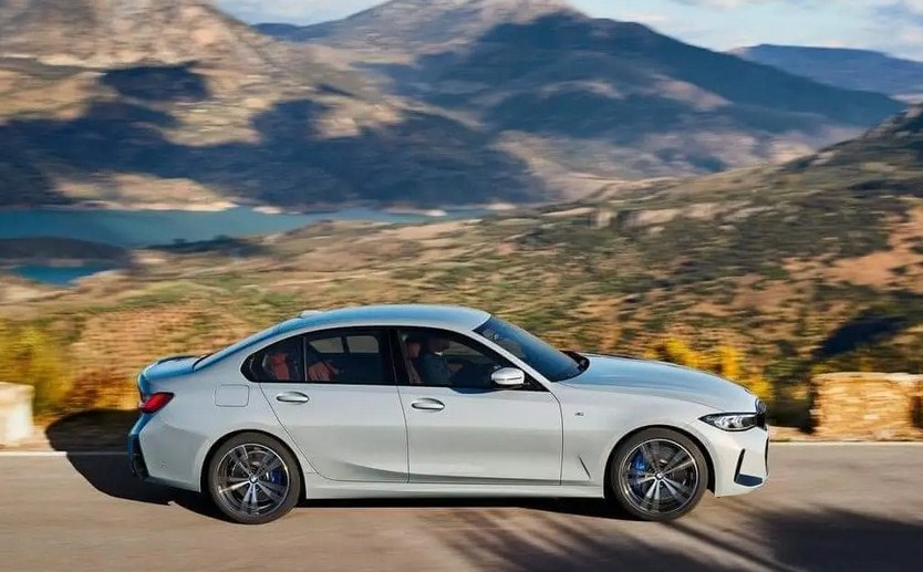 Đánh giá chi tiết BMW 320i Sport Line LCI 2025: Biểu tượng sedan thể thao nâng cấp toàn diện
