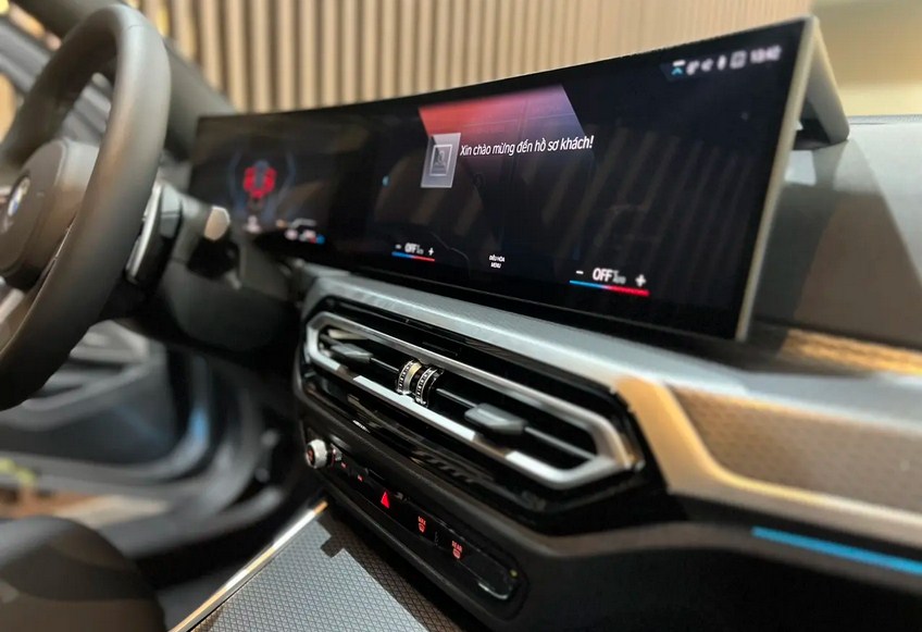 Đánh giá chi tiết BMW 320i Sport Line LCI 2025: Biểu tượng sedan thể thao nâng cấp toàn diện