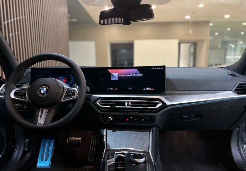 Đánh giá chi tiết BMW 320i Sport Line LCI 2025: Biểu tượng sedan thể thao nâng cấp toàn diện