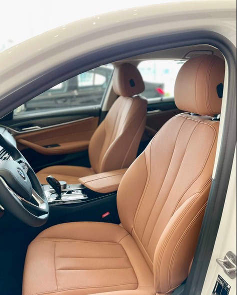 Đánh giá chi tiết BMW 520i 2025: Sự Sang Trọng Hợp Lý Trong Phân Khúc Sedan Hạng Sang