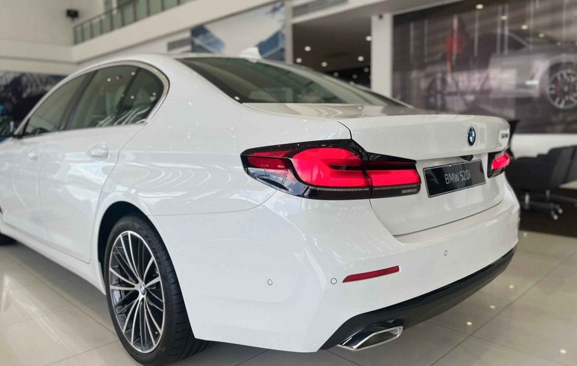 Đánh giá chi tiết BMW 520i 2025: Sự Sang Trọng Hợp Lý Trong Phân Khúc Sedan Hạng Sang